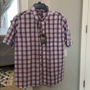 Men’s Van Heusen Button Down Shirt